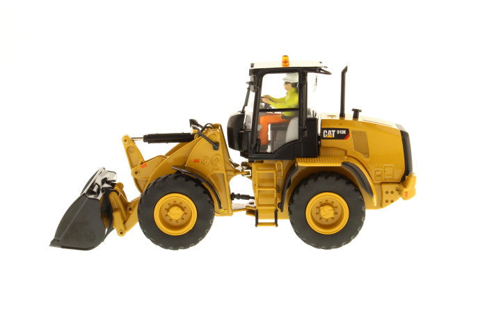 Cargadora de ruedas 910K a escala 1:32