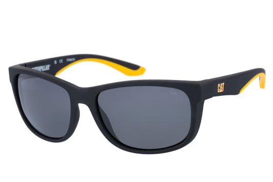 Gafas de sol clásicas negras mate con lentes ahumadas