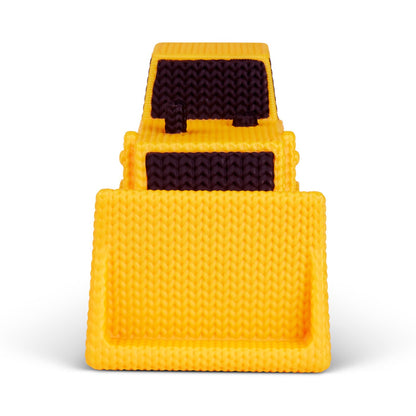 Figura tejida de excavadora
